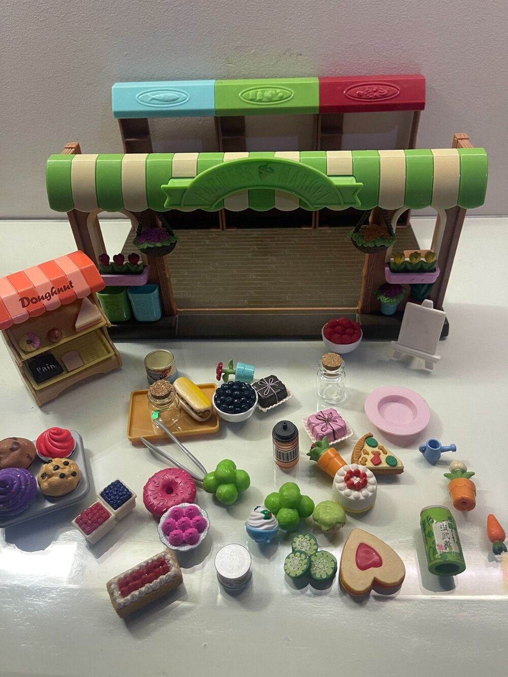 Sylvanian Woodzeez Farmers Market Calico Critters Many Accessories Doughnut Shop